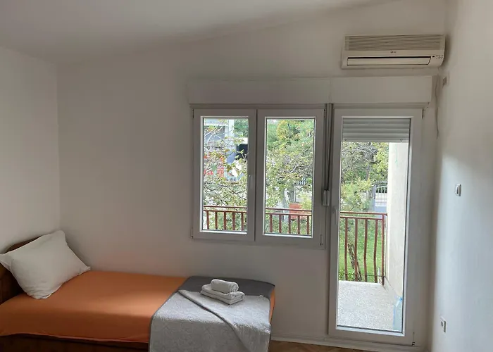 Lejlighed Lazar & Marco *